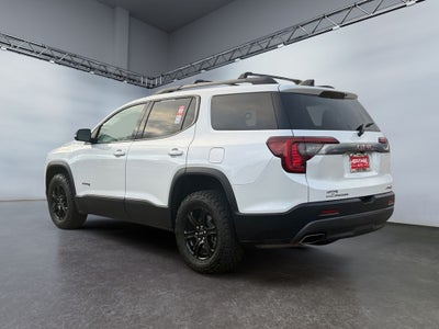 2022 GMC Acadia AT4