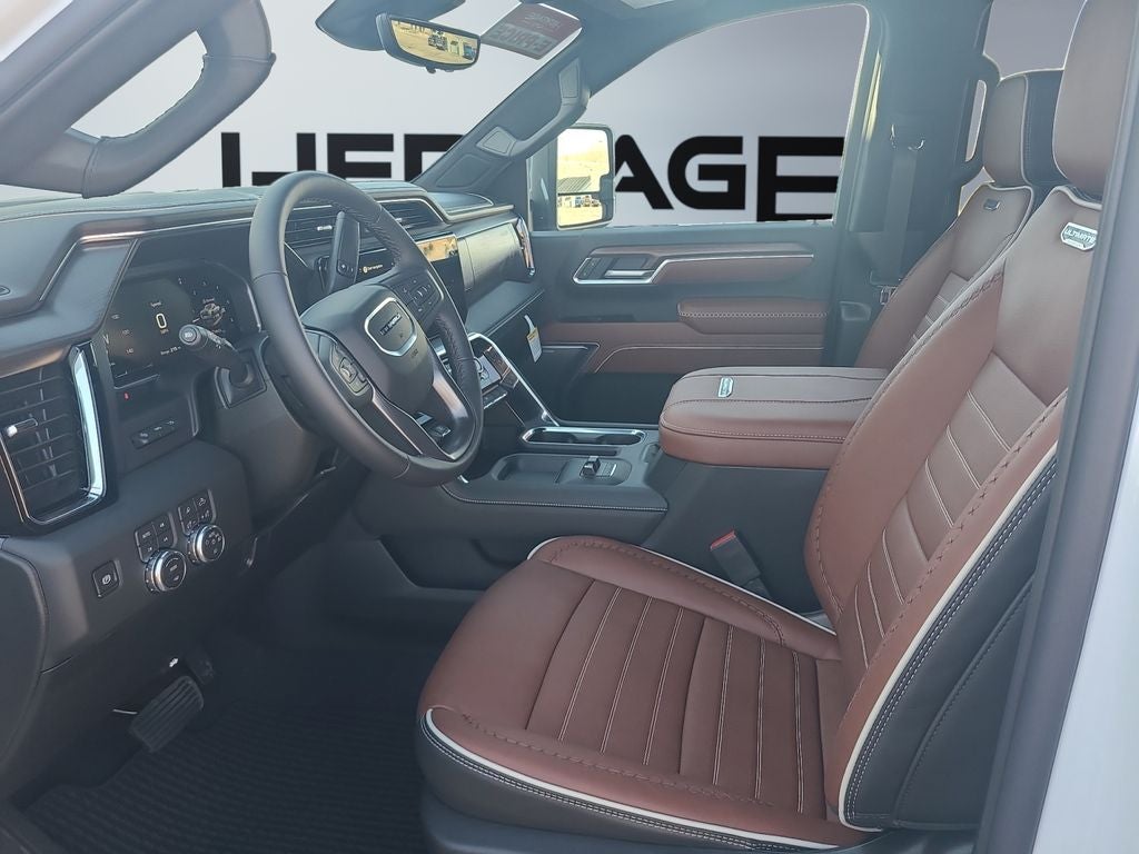 2026 GMC Sierra 3500 HD Denali Ultimate DRW