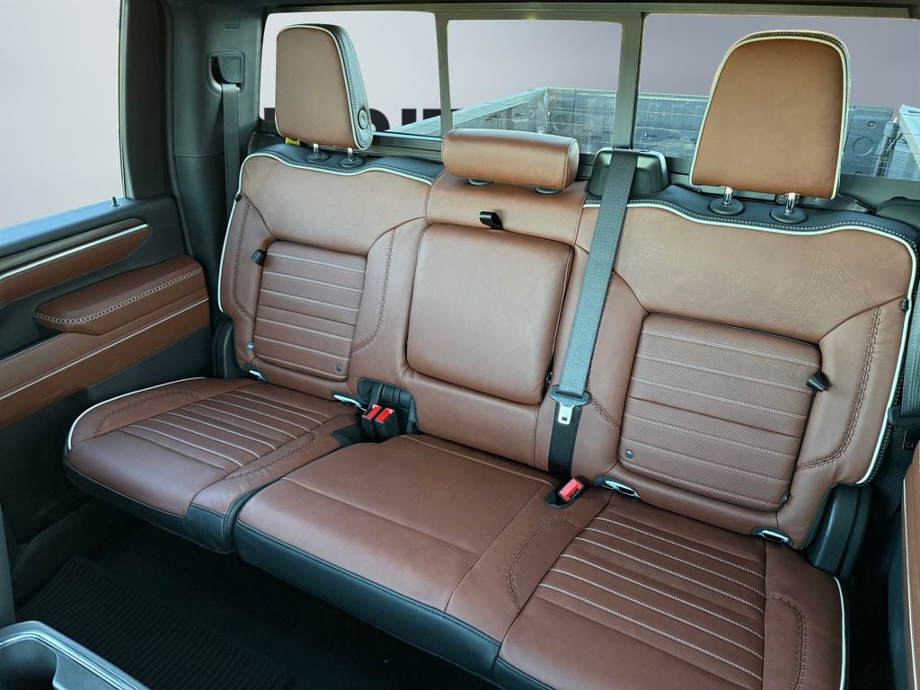 2025 GMC Sierra 3500 HD Denali Ultimate