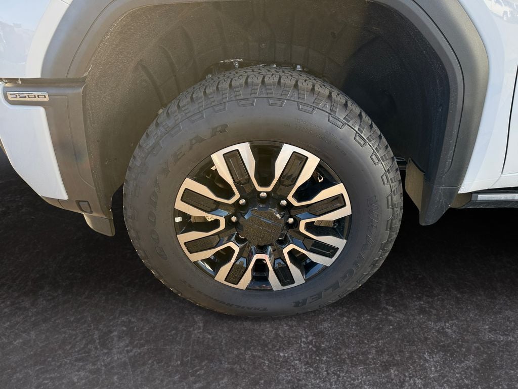 2025 GMC Sierra 3500 HD Denali Ultimate