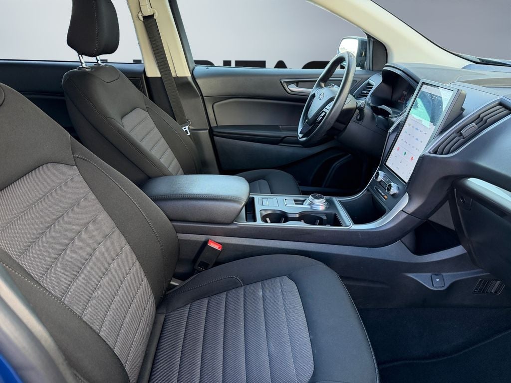 2023 Ford Edge SE