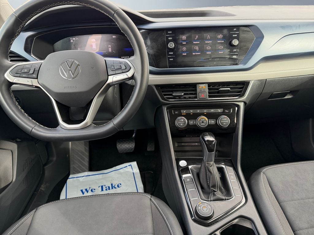 2024 Volkswagen Taos SE