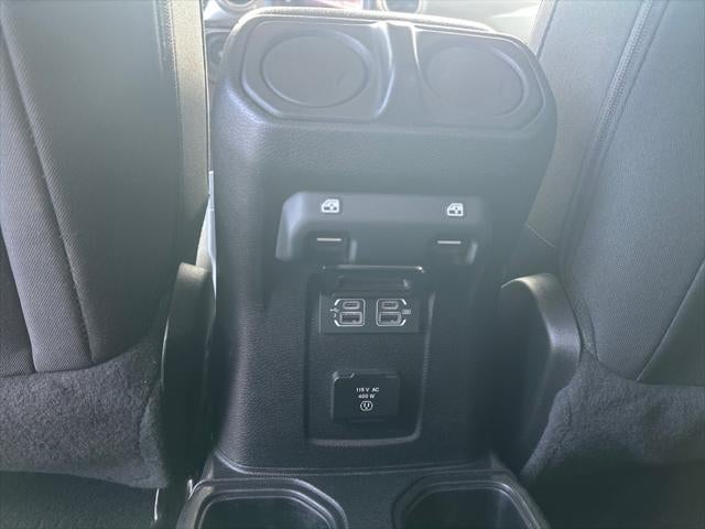 2020 Jeep Gladiator Overland 4x4