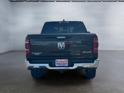 2020 RAM 1500 Laramie Crew Cab 4x4 5'7' Box