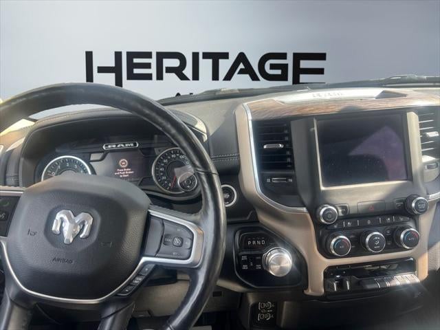 2020 RAM 1500 Laramie Crew Cab 4x4 5'7' Box