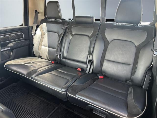2020 RAM 1500 Laramie Crew Cab 4x4 5'7' Box