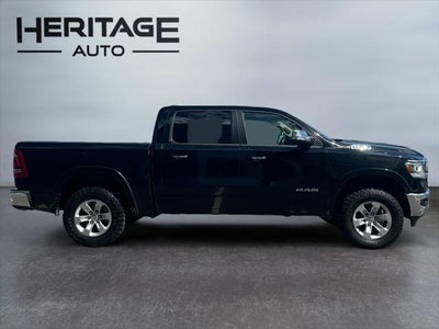 2020 RAM 1500 Laramie Crew Cab 4x4 5'7' Box
