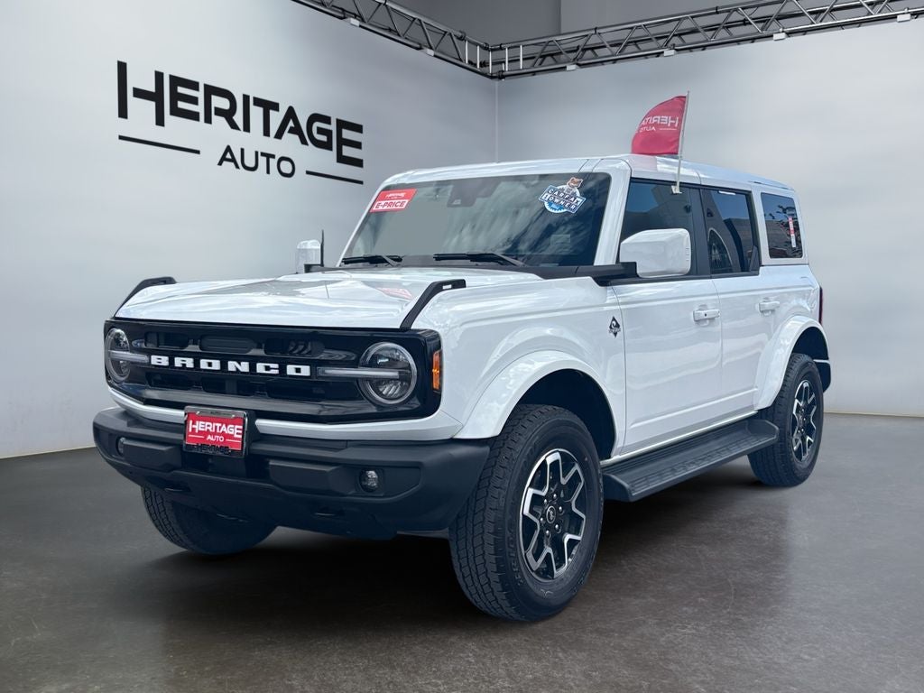 2025 Ford Bronco Outer Banks