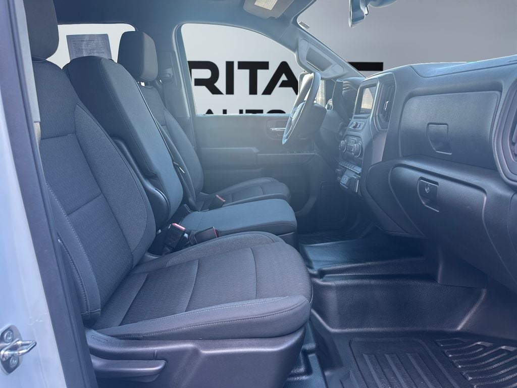 2024 Chevrolet Silverado 3500HD 4WD Crew Cab Long Bed Work Truck