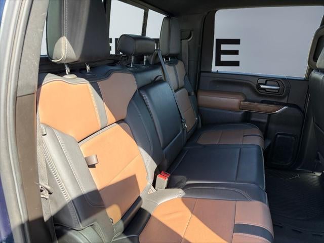 2022 Chevrolet Silverado 4WD Crew Cab Standard Bed High Country