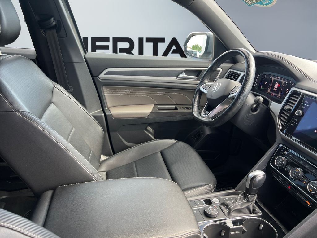 2022 Volkswagen Atlas Cross Sport 3.6L V6 SEL R-Line