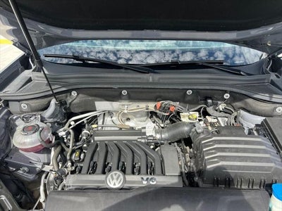 2022 Volkswagen Atlas Cross Sport 3.6L V6 SEL R-Line