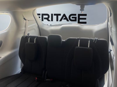 2021 Chrysler Voyager L