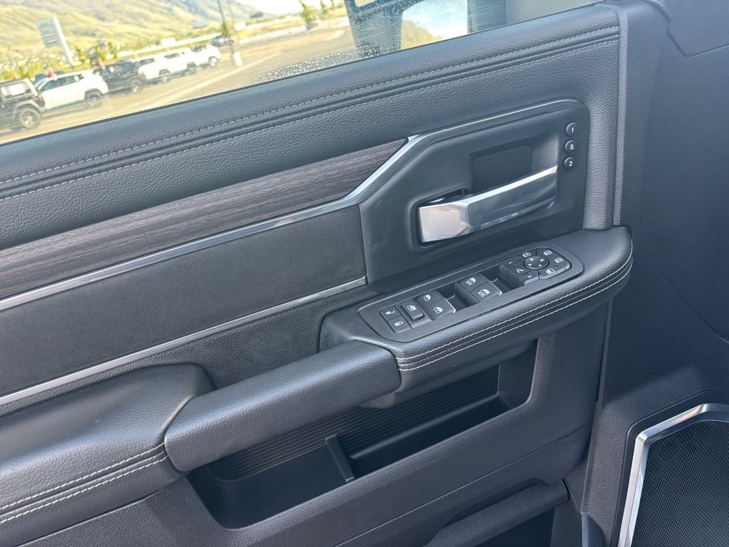 2026 RAM 2500 Laramie Crew Cab 4x4 6'4' Box