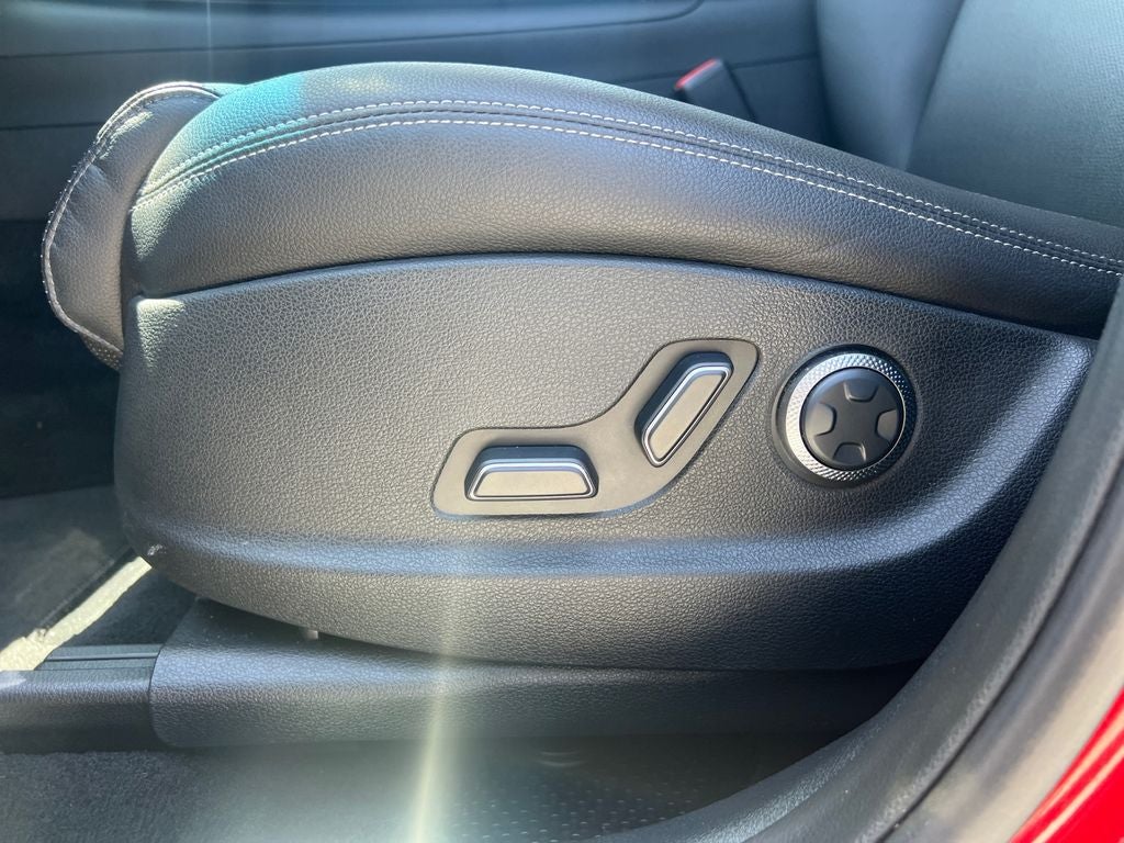 2025 Genesis GV70 2.5T AWD