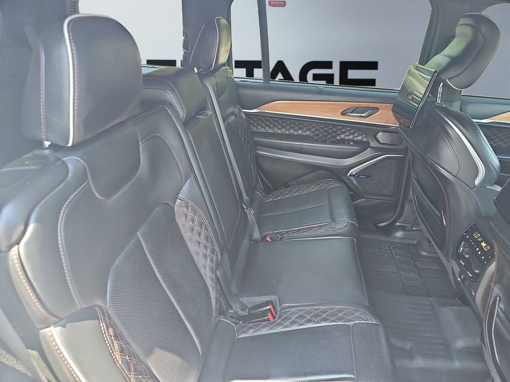2024 Jeep Grand Cherokee L Summit Reserve 4x4