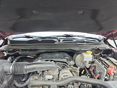 2019 RAM 1500 Laramie Crew Cab 4x4 5'7' Box