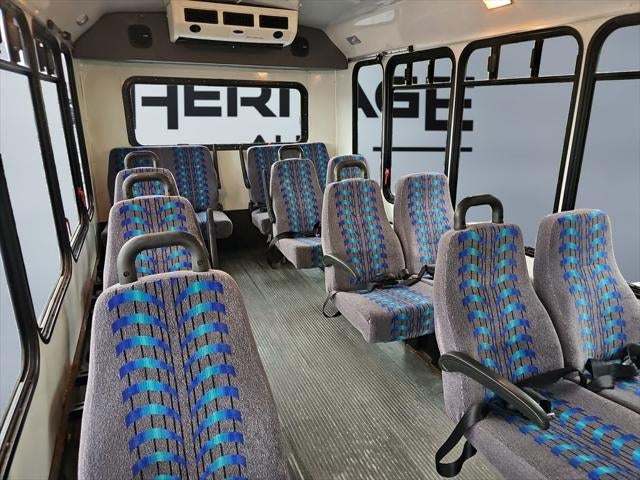 2011 Ford E-350 Cutaway Base