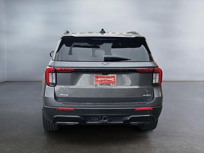 2025 Ford Explorer ST-Line