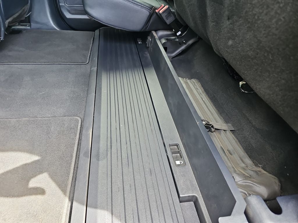 2022 Ford F-350 LARIAT