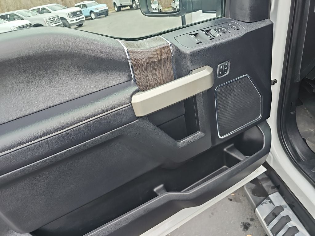 2020 Ford F-450 LARIAT