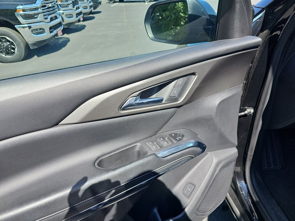2024 Chevrolet Traverse AWD LT