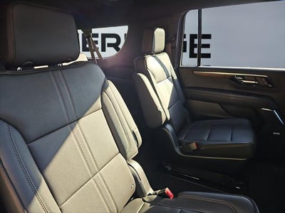 2025 Chevrolet Suburban 4WD High Country