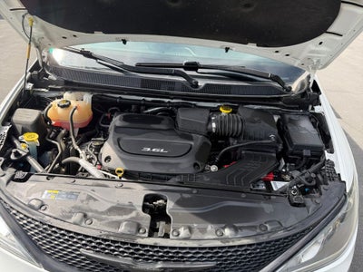 2018 Chrysler Pacifica Touring L Plus