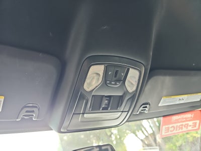 2023 RAM 3500 Tradesman Crew Cab 4x4 8' Box