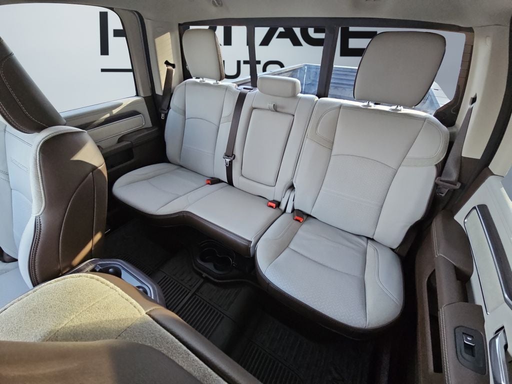 2025 RAM 3500 Laramie Crew Cab 4x4 8' Box