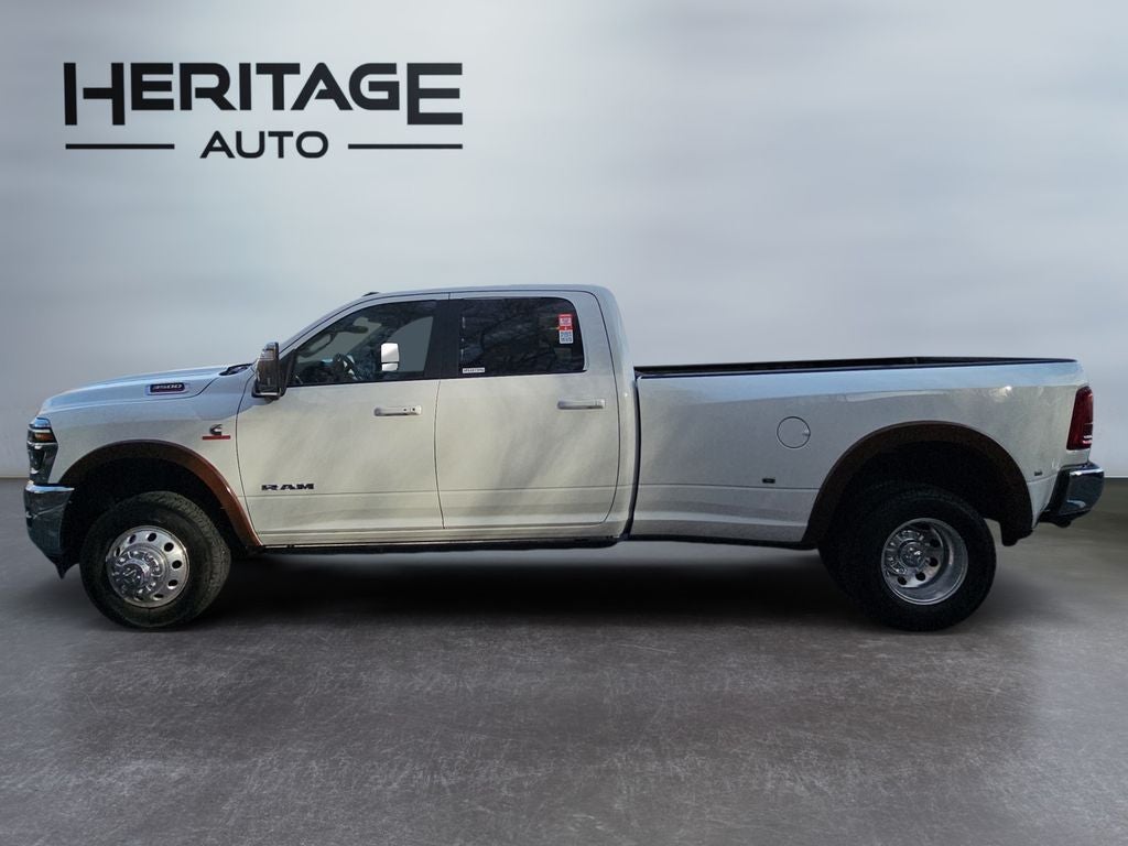 2025 RAM 3500 Laramie Crew Cab 4x4 8' Box