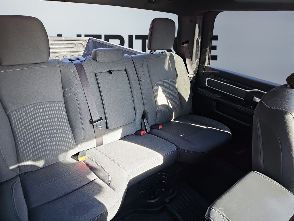 2019 RAM 2500 Big Horn Crew Cab 4x4 6'4' Box