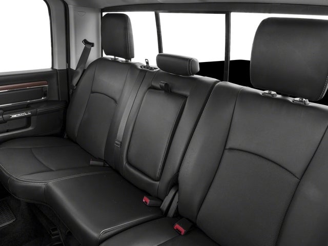 2017 RAM 2500 Laramie Crew Cab 4x4 6'4' Box