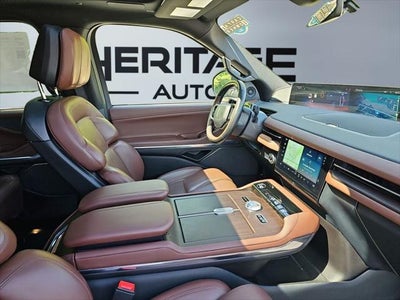 2025 Lincoln Navigator Reserve