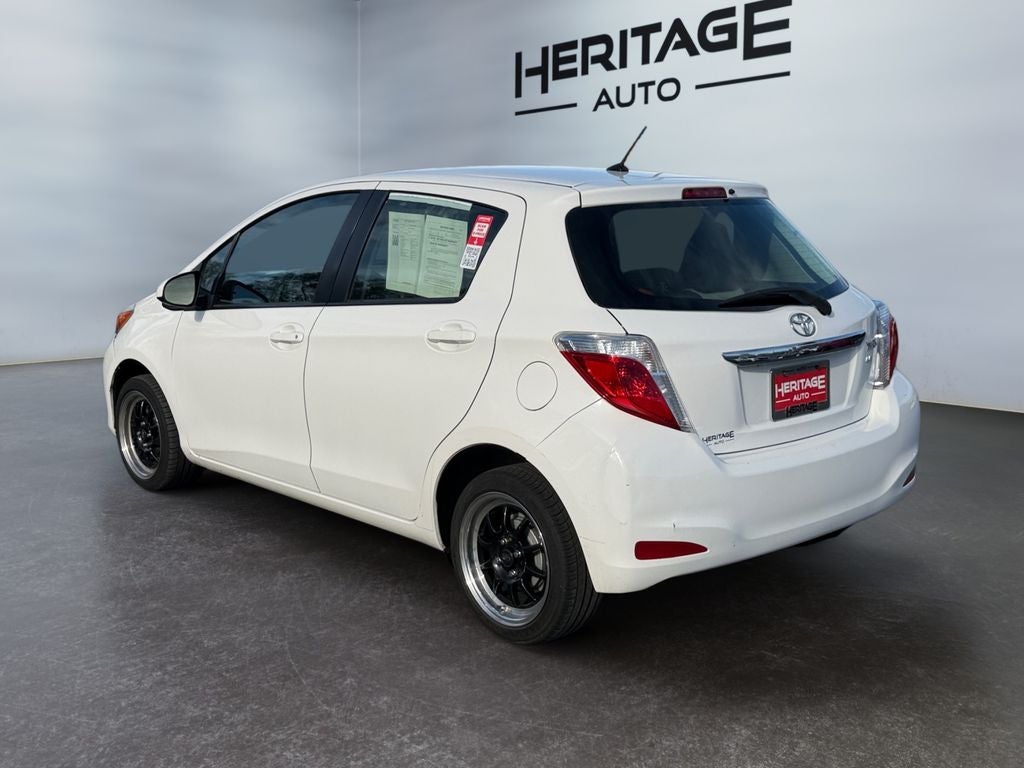 2012 Toyota Yaris L