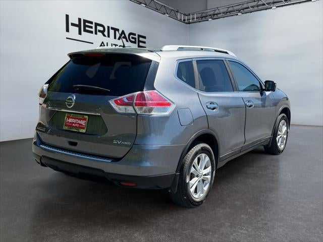2016 Nissan Rogue SV