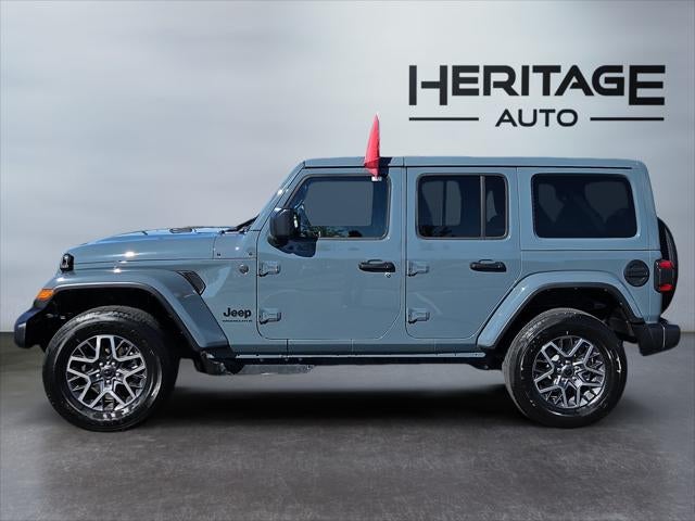 2026 Jeep Wrangler 4-Door Sahara 4x4