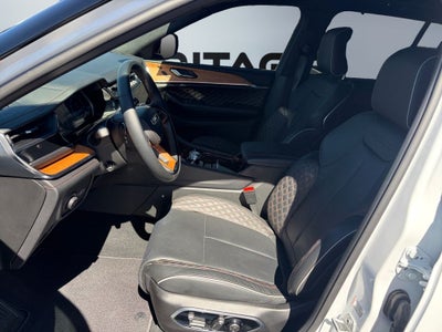 2025 Jeep Grand Cherokee Summit Reserve 4x4