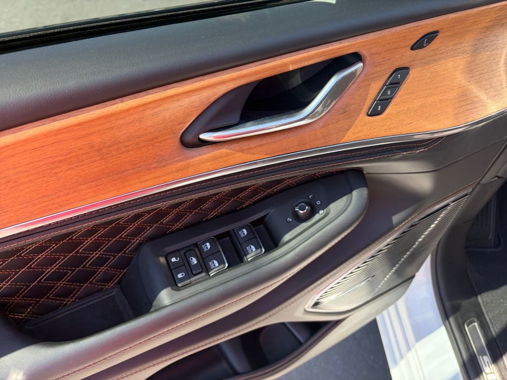 2025 Jeep Grand Cherokee Summit Reserve 4x4