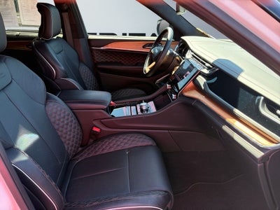 2025 Jeep Grand Cherokee Summit Reserve 4x4
