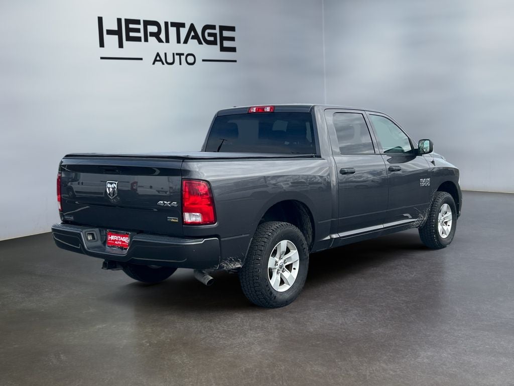 2017 RAM 1500 Express Crew Cab 4x4 5'7' Box