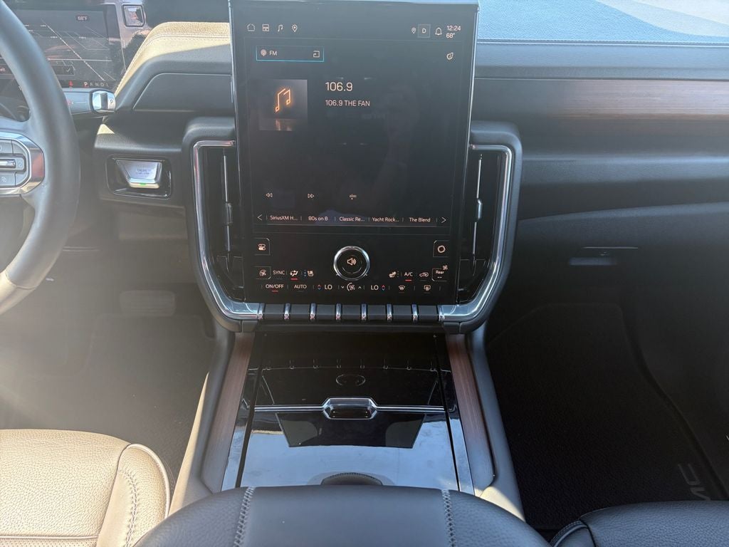 2025 GMC Yukon XL 4WD Denali