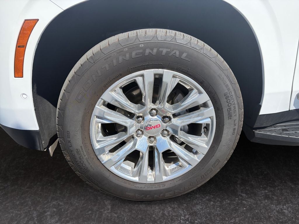 2025 GMC Yukon XL 4WD Denali
