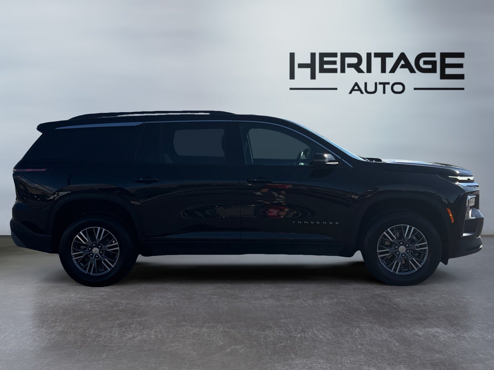 2026 Chevrolet Traverse AWD LT