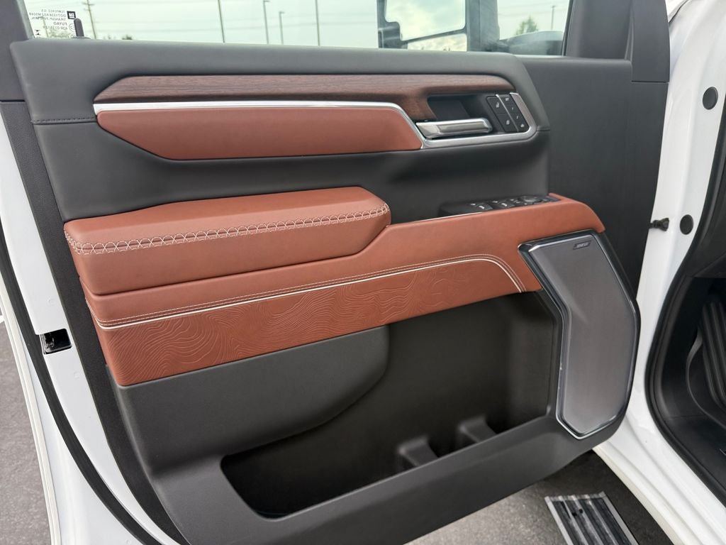 2025 GMC Sierra 2500HD 4WD Crew Cab Standard Bed Denali Ultimate