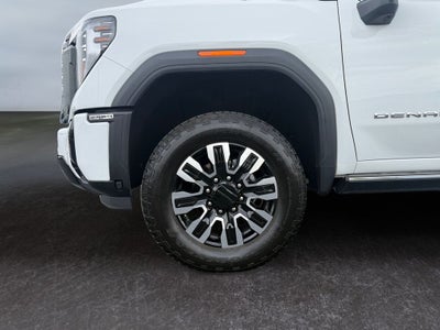 2025 GMC Sierra 2500HD 4WD Crew Cab Standard Bed Denali Ultimate