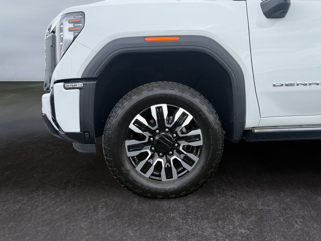 2025 GMC Sierra 2500HD 4WD Crew Cab Standard Bed Denali Ultimate