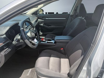 2023 Nissan Altima SV FWD