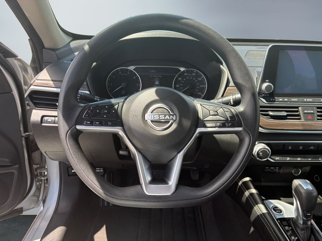 2023 Nissan Altima SV FWD
