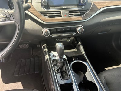 2023 Nissan Altima SV FWD